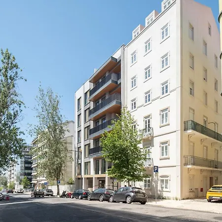 Cuore - 1 Bedroom And Terrace In Santo Antonio Лісабон