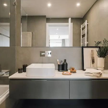 Cuore - 1 Bedroom And Terrace In Santo Antonio * Lisboa